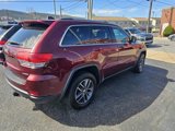 Used 2018 Jeep Grand Cherokee Laredo image 4