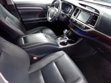 Used 2016 Toyota Highlander Limited Platinum image 5