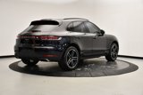 Certified 2021 Porsche Macan image 5