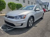 Used 2016 Volkswagen e-Golf SE image 2