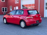 Used 2011 Volkswagen Golf 4-Door image 5