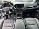 Used 2023 GMC Terrain SLT image 5