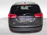 Used 2017 Chrysler Pacifica Touring-L Plus w/ Tire & Wheel Group image 4
