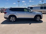 Used 2019 Volkswagen Atlas SE w/ Towing Package image 2