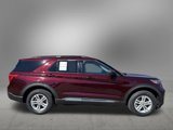 Certified 2022 Ford Explorer XLT w/ Equipment Group 202A image 5