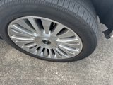 Used 2016 Lincoln Navigator L Reserve image 4