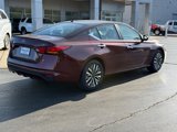 Used 2023 Nissan Altima 2.5 SV image 3