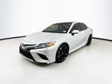 Used 2020 Toyota Camry XSE image 2