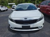 Used 2017 Kia Forte EX image 2