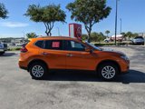 Certified 2018 Nissan Rogue SV image 3