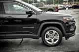 Used 2023 Jeep Compass Latitude w/ Convenience Group image 4