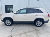 Used 2011 Kia Sorento EX w/ Premium Pkg image 2