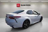 Certified 2018 Toyota Camry SE image 5