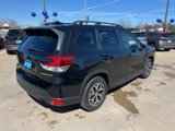 Used 2022 Subaru Forester Premium image 5