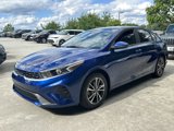 Used 2022 Kia Forte LXS w/ LXS Technology Package image 2