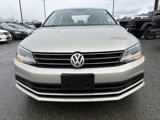 Used 2015 Volkswagen Jetta SE image 2