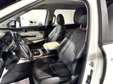 Used 2022 Kia Carnival LX image 2