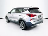 Used 2022 Kia Seltos LX image 5