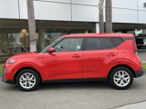 Used 2022 Kia Soul LX w/ Technology Package image 3