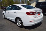 Used 2018 Chevrolet Cruze LT image 4