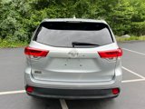 Used 2017 Toyota Highlander SE image 4