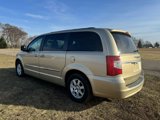 Used 2012 Chrysler Town & Country Touring-L w/ Entertainment Group #2 image 3