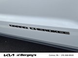 Used 2017 Jeep Grand Cherokee Limited image 5
