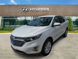 Used 2019 Chevrolet Equinox LT image 2