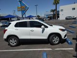 Used 2020 Chevrolet Trax LT w/ LT Convenience Package image 2