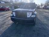 Used 2012 Jeep Liberty Sport image 2