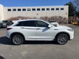 New 2025 INFINITI QX50 Luxe image 2
