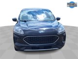 Used 2020 Ford Escape SE image 3