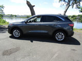 Used 2020 Ford Escape SE image 4