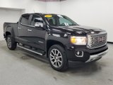Used 2017 GMC Canyon Denali image 2