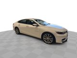 Used 2016 Chevrolet Malibu Premier image 2