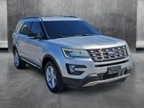 Used 2016 Ford Explorer XLT image 3