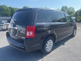 Used 2010 Chrysler Town & Country LX image 5