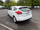 Used 2015 Ford Focus SE image 3
