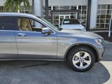 Used 2017 Mercedes-Benz GLC 300 image 2