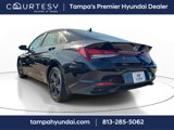 Used 2023 Hyundai Elantra SEL image 3