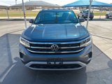 Used 2022 Volkswagen Atlas SE image 2
