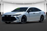 Used 2022 Toyota Avalon XSE image 2