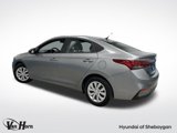 Used 2022 Hyundai Accent SE image 3