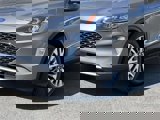 Certified 2022 Ford Escape Titanium image 5