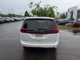 Used 2023 Chrysler Pacifica Touring-L image 4