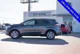 Used 2020 Ford Edge Titanium image 3