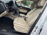 Used 2023 Audi Q5 2.0T Premium w/ Convenience Package image 6