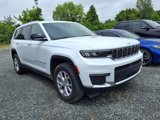 Used 2022 Jeep Grand Cherokee L Limited w/ Luxury Tech Group II image 3