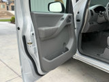 Used 2009 Nissan Frontier SE w/ Power Pkg image 3