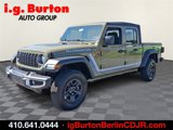 New 2025 Jeep Gladiator Sport image 2
